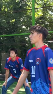Сборная команда колледжа МАБ по волейболу 🏐

Единая форма, командный дух, поддержка трибун и атмосфера настоящей игры - всё это про студенческую жизнь в МАБ. Не только обучение, но и активное комьюнити, спорт и яркие эмоции 🚀