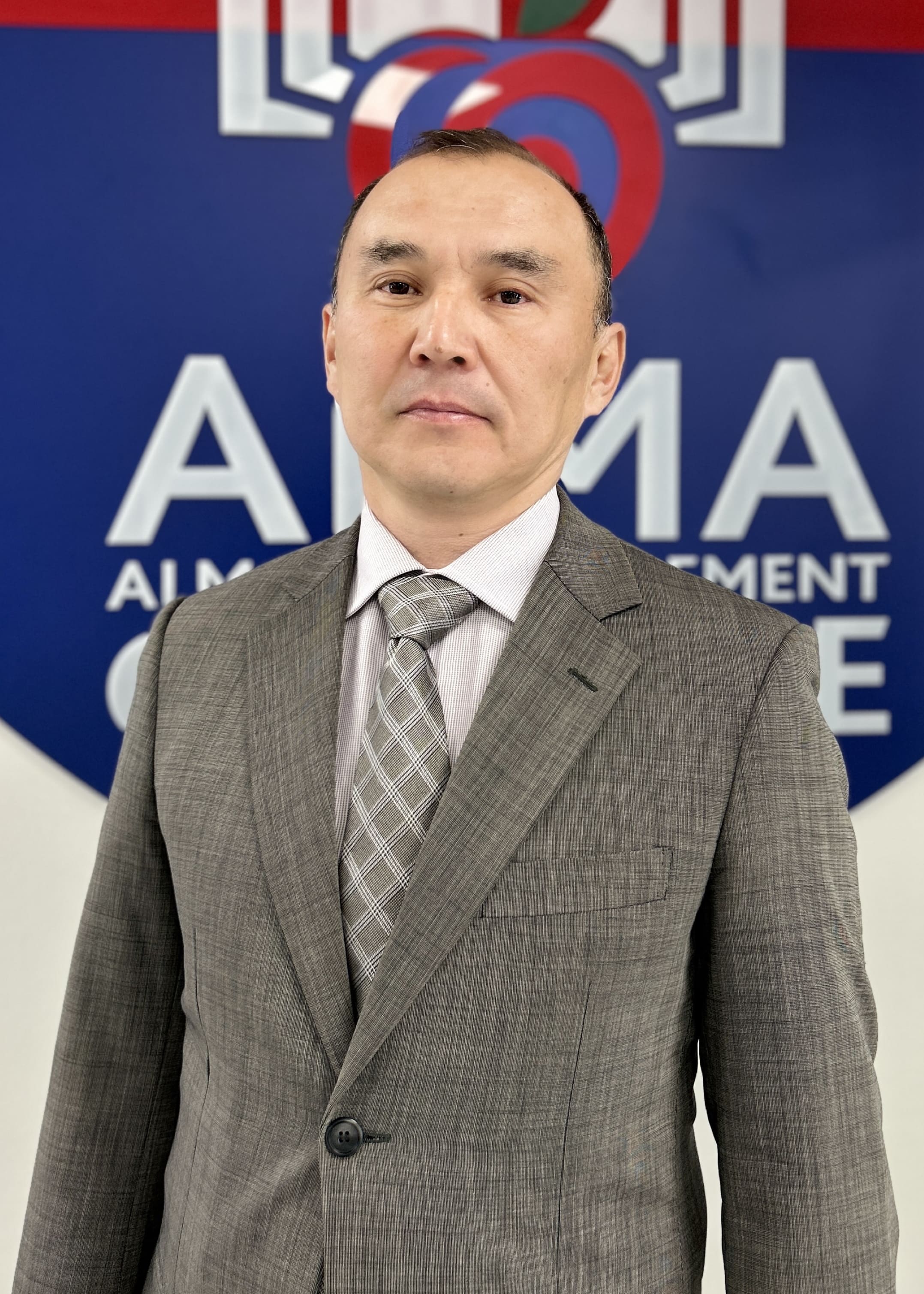 Алдабергенов Азамат Тыныштыкбаевич